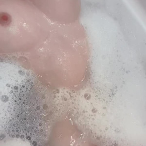 Video by docilemoth published on May 1,2023 22:27:00 - BestThots