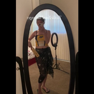 Video by goddess_tickle published on April 3,2023 01:27:00 - BestThots