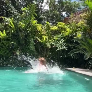 Video by battyredhair published on June 23,2023 03:14:00 - BestThots