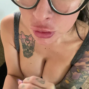 Video by lilylanexxx published on July 21,2023 01:19:00 - BestThots