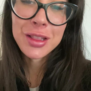 Video by lilylanexxx published on April 8,2023 13:29:00 - BestThots