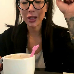 Video by lilylanexxx published on March 16,2023 23:29:00 - BestThots