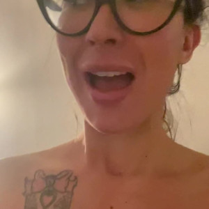 Video by lilylanexxx published on April 25,2023 17:01:00 - BestThots
