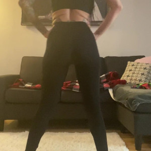 Video by lilylanexxx published on March 15,2023 16:23:00 - BestThots