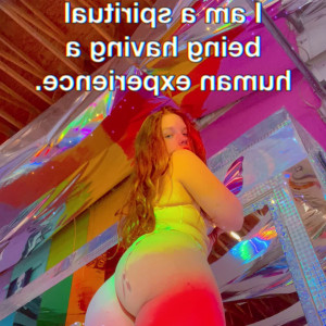Video by persialourdes published on March 13,2023 19:16:00 - BestThots