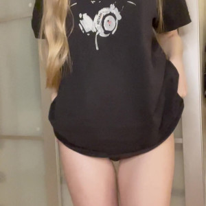 Video by sweetheartxo21 published on June 27,2023 07:45:00 - BestThots