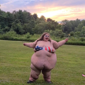 Video by fatmisstssbbw published on May 31,2023 18:51:00 - BestThots