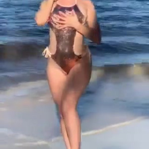 Video by hollytwolf published on March 14,2023 04:37:00 - BestThots