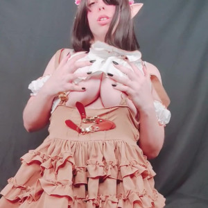 Video by meimoecosplay published on June 16,2023 10:38:00 - BestThots