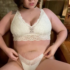 Video by oliveapple42 published on April 1,2023 23:24:00 - BestThots