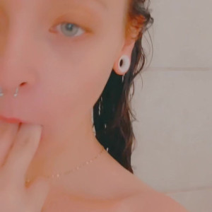 Video by bbrizzybaby published on May 29,2023 04:52:00 - BestThots