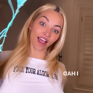 Video by lindseypelas published on April 5,2023 23:19:00 - BestThots