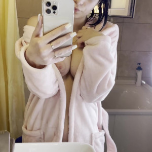 mollyella #4809430