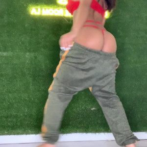 ninadoesitall #4444413