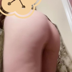 Video by lovelythighs published on April 23,2023 03:50:00 - BestThots