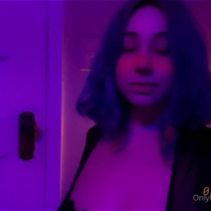 Video by midoribug published on August 26,2023 23:42:08 - BestThots