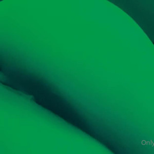 Video by midoribug published on August 26,2023 23:43:33 - BestThots