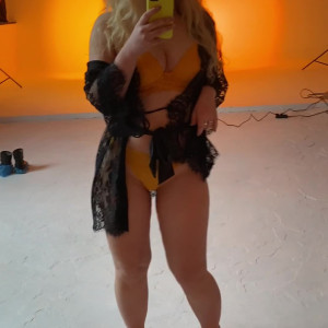 blondeany #5411919