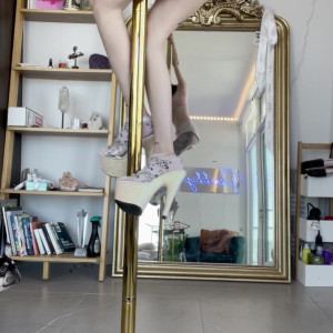 Video by stormy_nsfw published on March 15,2023 07:01:00 - BestThots