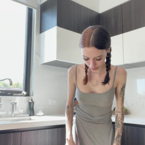 Video by stormy_nsfw published on April 4,2023 15:58:00 - BestThots