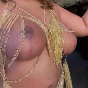 Video by nikiarenee published on August 12,2023 16:52:00 - BestThots