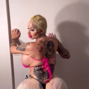 Video by sexymarymagdalene published on April 14,2023 19:35:00 - BestThots