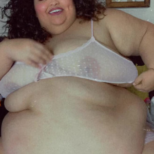 Video by averyssbbw published on August 27,2023 01:01:34 - BestThots