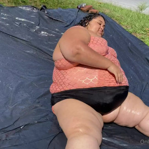 Video by averyssbbw published on August 27,2023 01:05:45 - BestThots