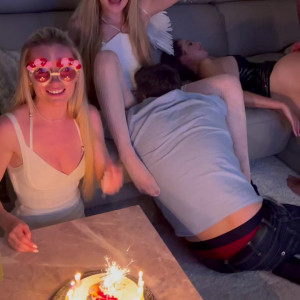 emilybellexx #9094647