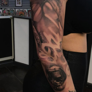 Video by missmeenaofficial published on August 27,2023 01:30:50 - BestThots