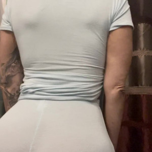 Video by missmeenaofficial published on April 8,2023 10:10:00 - BestThots