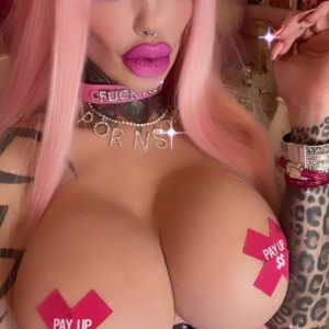Video by kittyink published on March 9,2023 21:44:00 - BestThots