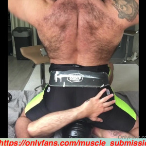 muscle_submission #3659934