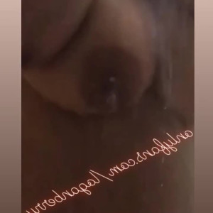 Video by loganberry_ published on June 14,2023 19:00:00 - BestThots