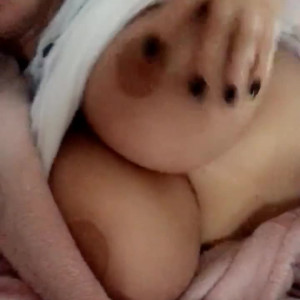 Video by emilynudess published on May 18,2023 02:20:00 - BestThots