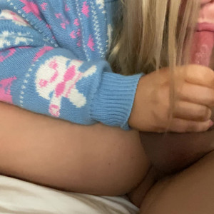 Video by blondeadobo published on April 1,2023 07:10:00 - BestThots