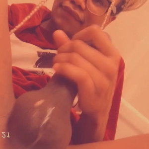 Video by cloudyvi_ published on May 18,2023 11:46:00 - BestThots