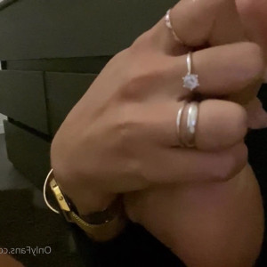 Video by mariefrenchfeetgirl published on July 7,2023 11:50:00 - BestThots
