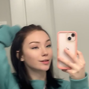 brunettebhabie #3662510