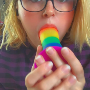 Video by hazeyemerald published on March 10,2023 20:04:00 - BestThots