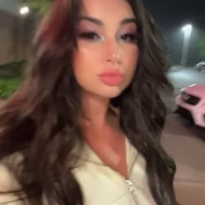 elizabethleica #5713790