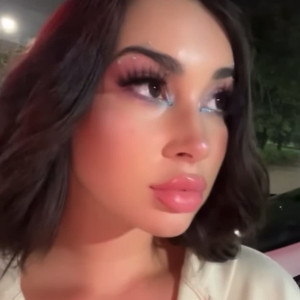 elizabethleica #5741620