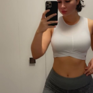 elizabethleica #5749916