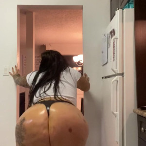 thicksnoww #5106499