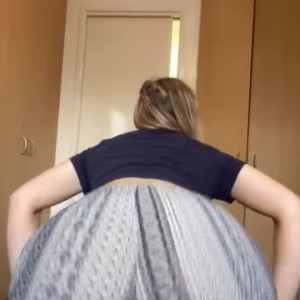 Video by bootybyshel published on April 13,2023 23:02:00 - BestThots