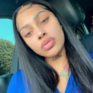 fineassyonna #5018319