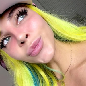 Video by sunnyrayxo published on March 25,2023 21:13:00 - BestThots