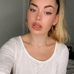 Video by aalexandramoreira published on March 10,2023 06:57:00 - BestThots