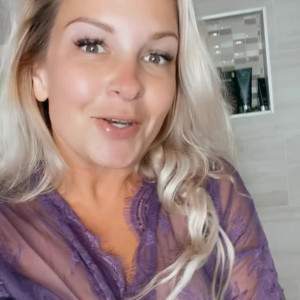 Video by mom_mie published on April 5,2023 13:15:00 - BestThots