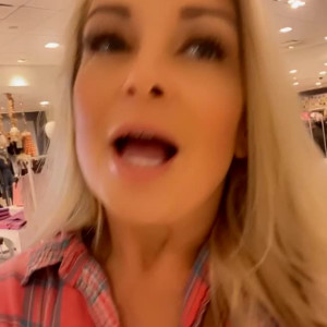 Video by mom_mie published on June 20,2023 09:03:00 - BestThots